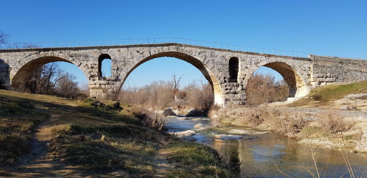 Entre Ble Et Lavande Daire Bonnieux Dış mekan fotoğraf